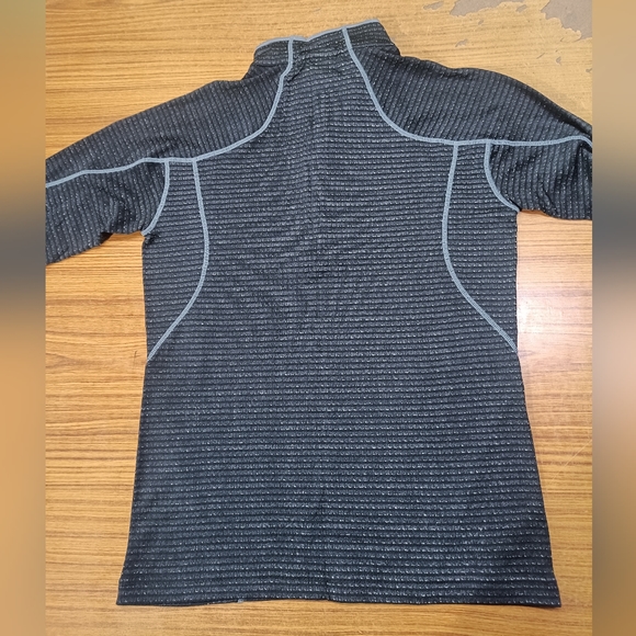 Marmot logo sleeve tshirt unisex size S - Picture 9 of 9